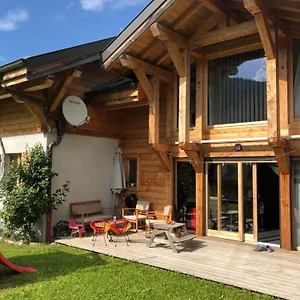 appartement-chalet-la-merlerie.hotels-rhonealpes.com/